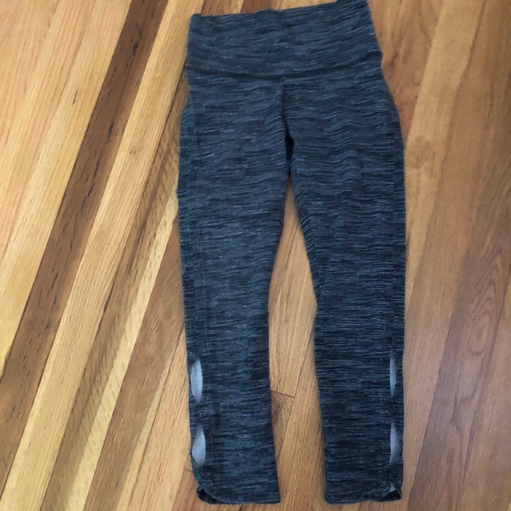 Jagged striped old navy leggings